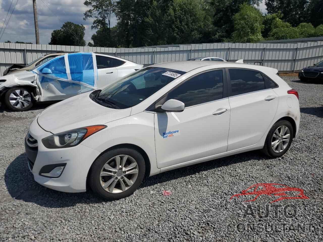 HYUNDAI ELANTRA 2013 - KMHD35LEXDU081600