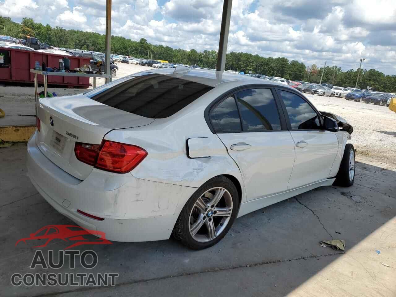 BMW 3 SERIES 2013 - WBA3A5C58DF600067