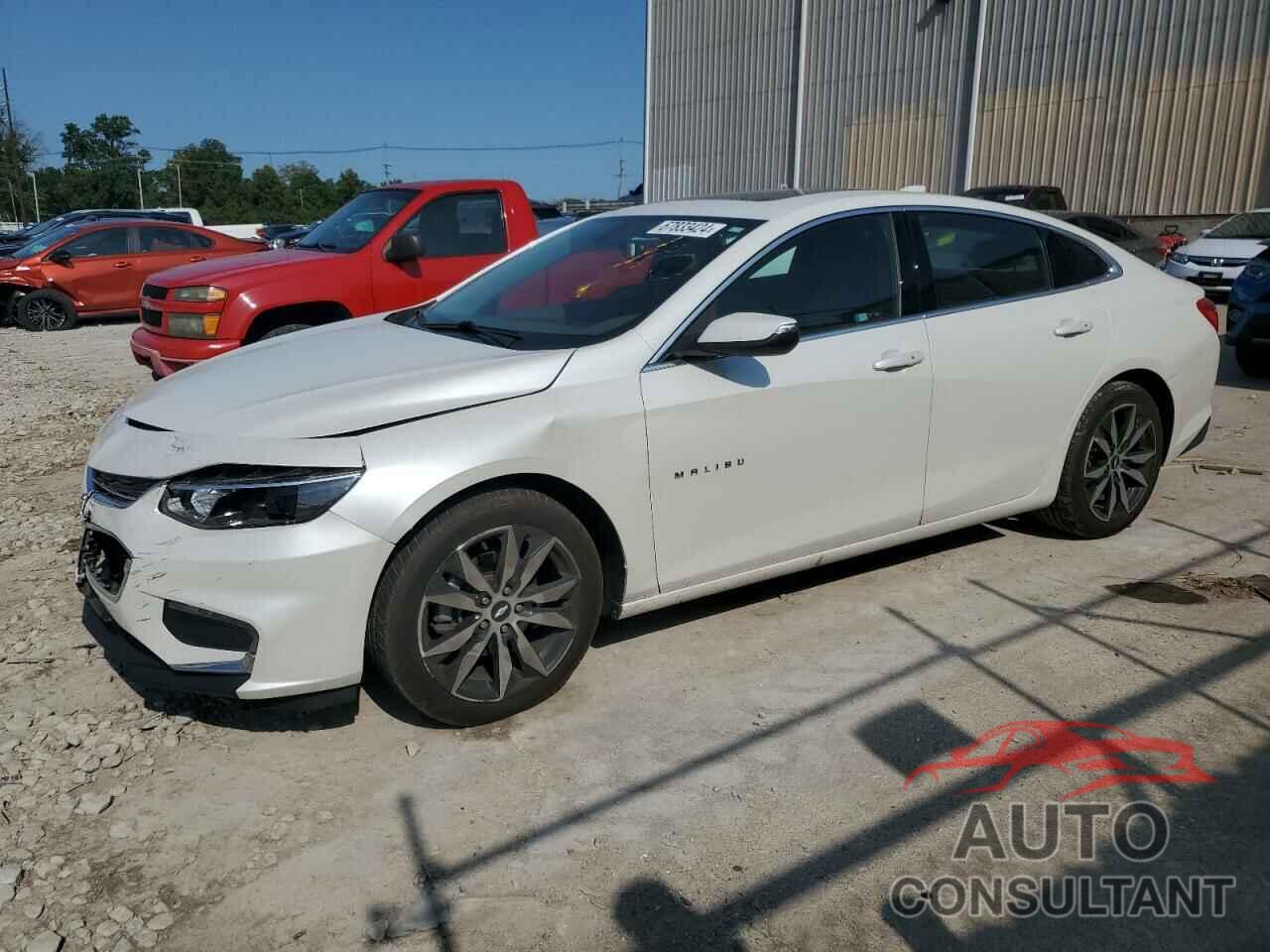 CHEVROLET MALIBU 2017 - 1G1ZE5ST5HF157635