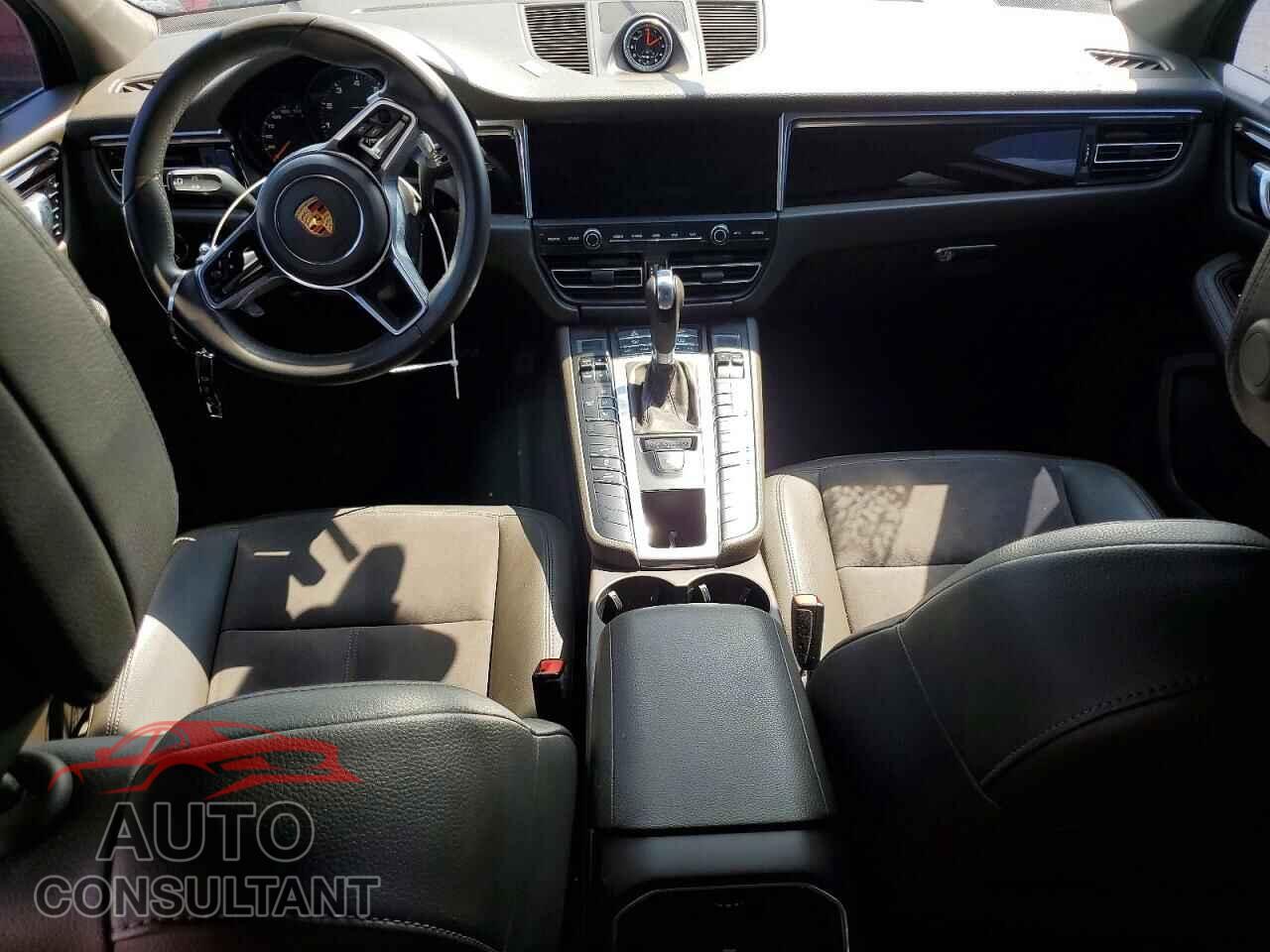 PORSCHE MACAN 2021 - WP1AA2A51MLB00330
