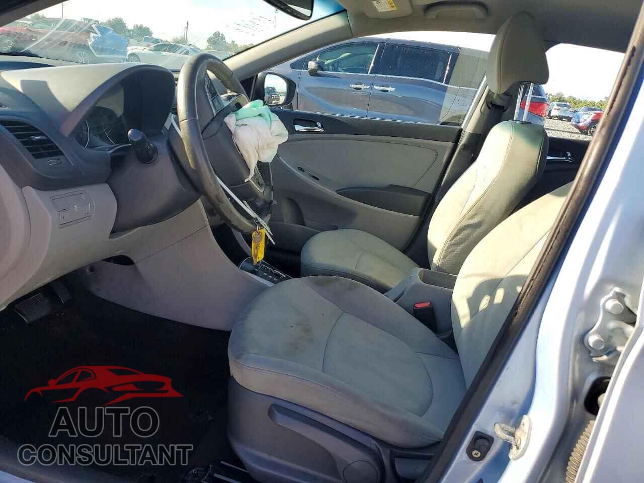 HYUNDAI ACCENT 2012 - KMHCU5AE7CU040982