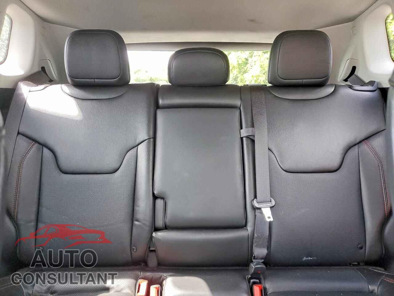 JEEP COMPASS 2020 - 3C4NJDDB6LT156539