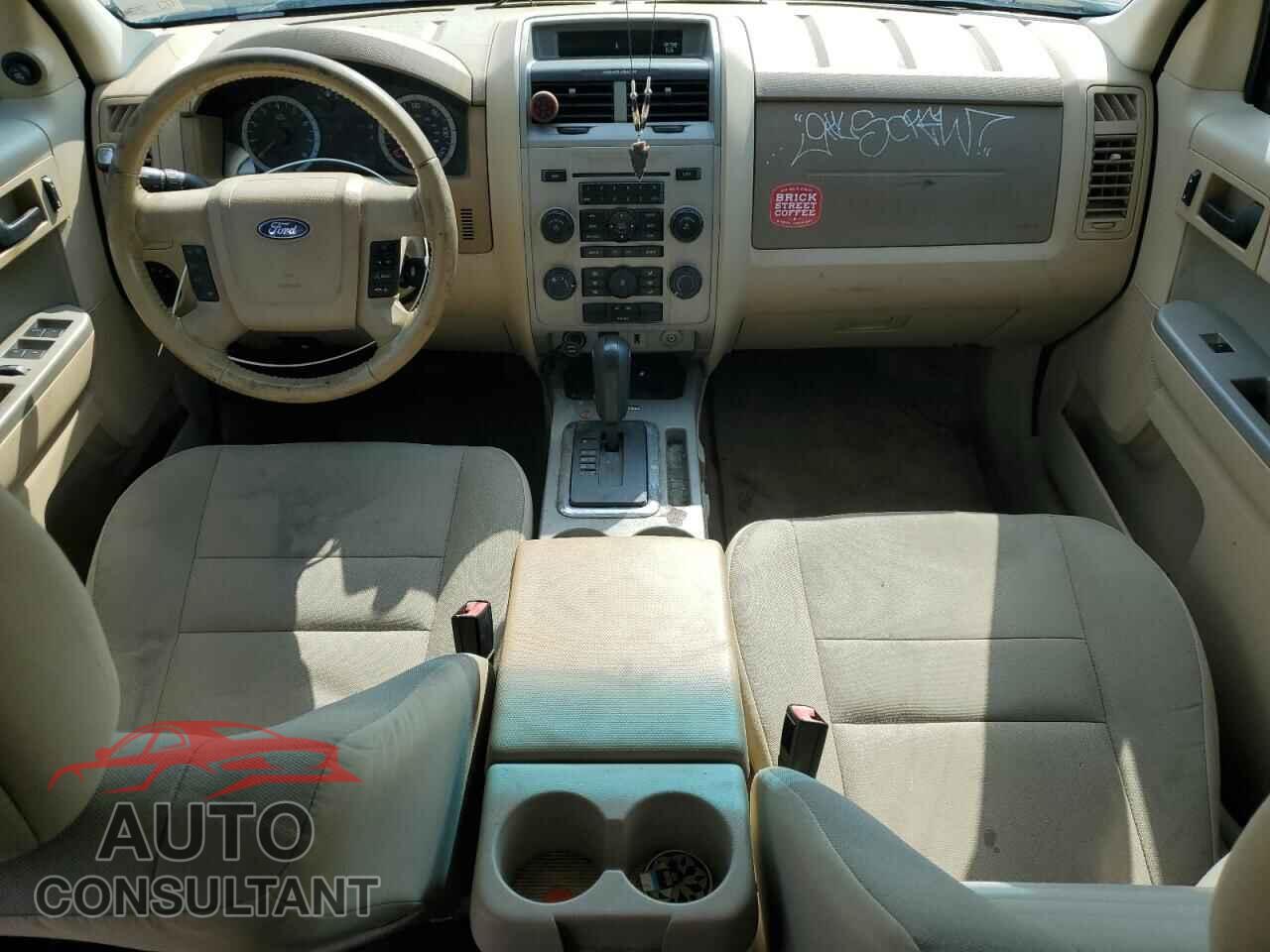 FORD ESCAPE 2011 - 1FMCU0D71BKA04294