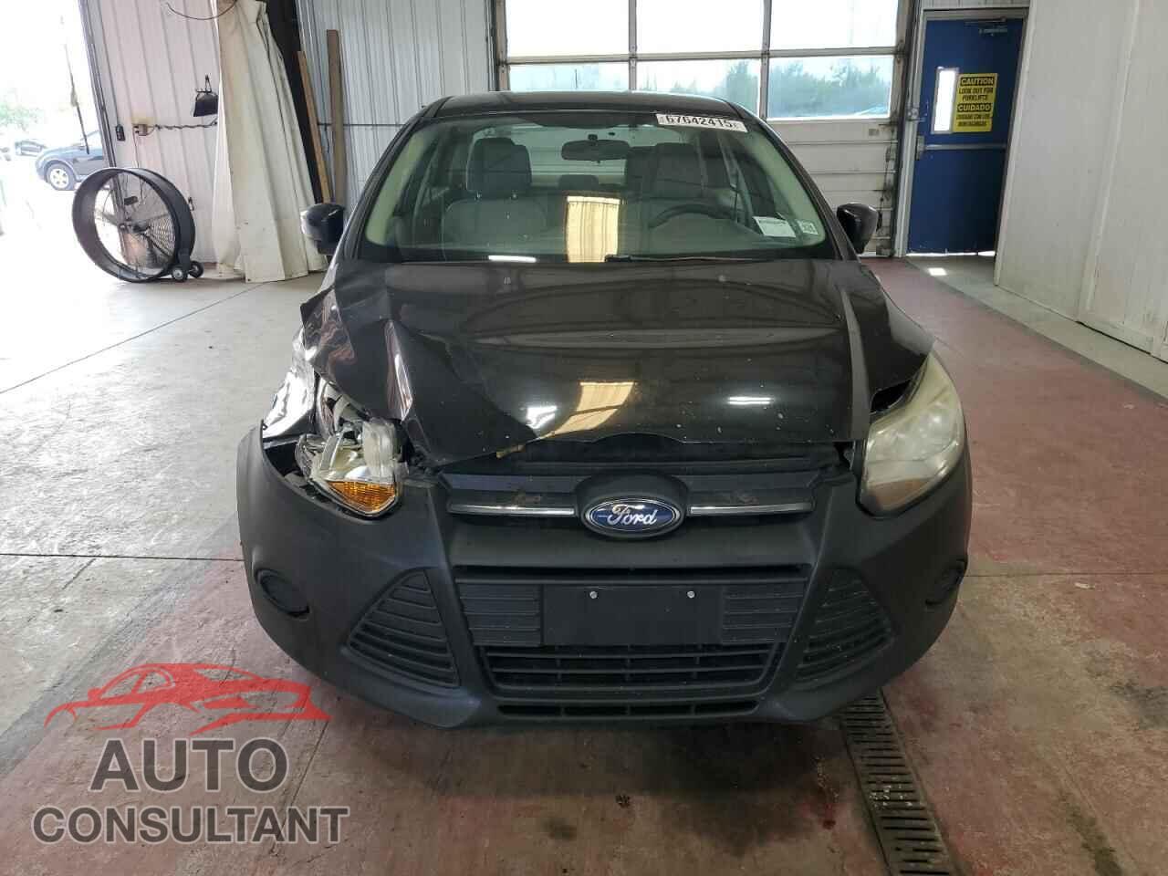 FORD FOCUS 2014 - 1FADP3F26EL171564