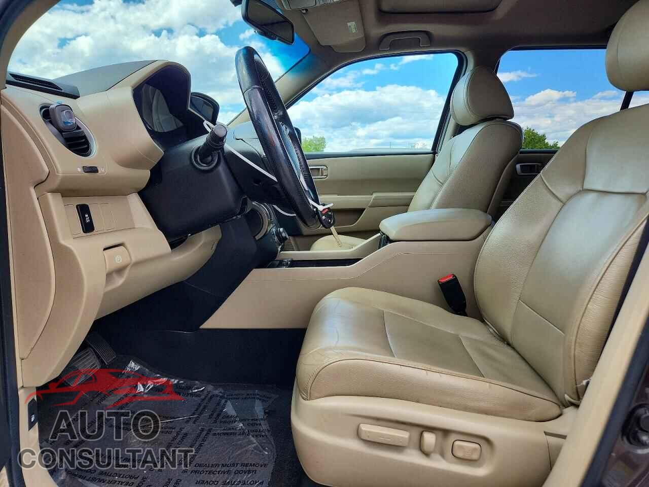 HONDA PILOT 2012 - 5FNYF4H78CB047759