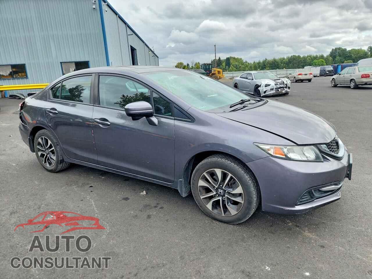 HONDA CIVIC 2015 - 2HGFB2F85FH555190