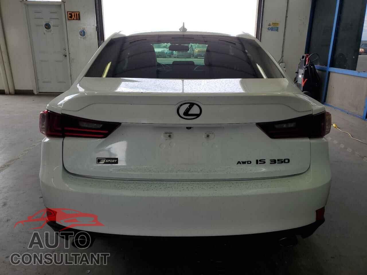 LEXUS IS 2015 - JTHCE1D2XF5007662