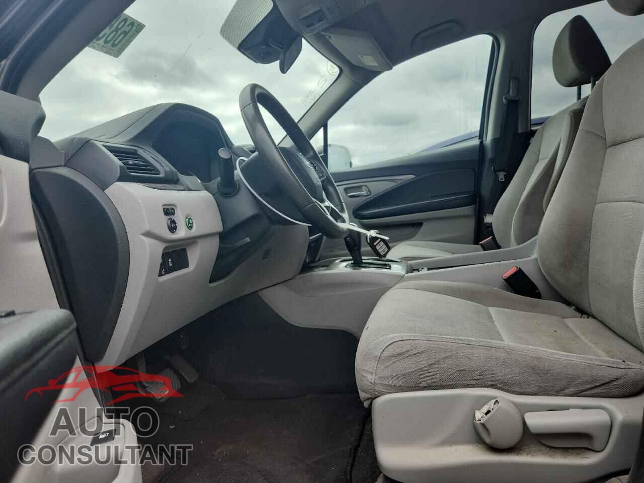 HONDA PILOT 2019 - 5FNYF6H18KB059643