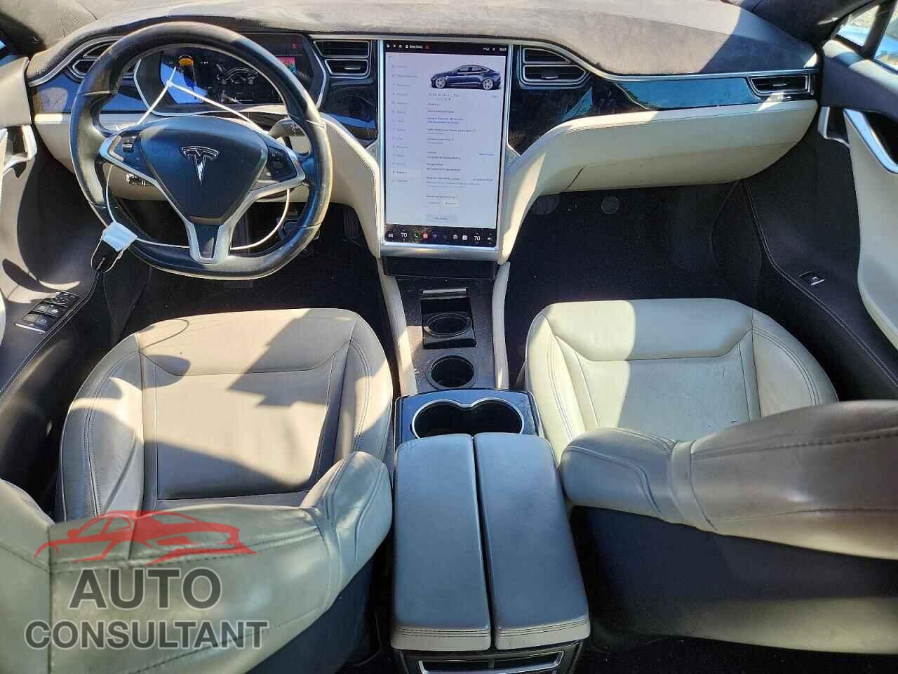 TESLA MODEL S 2015 - 5YJSA1E28FF111394