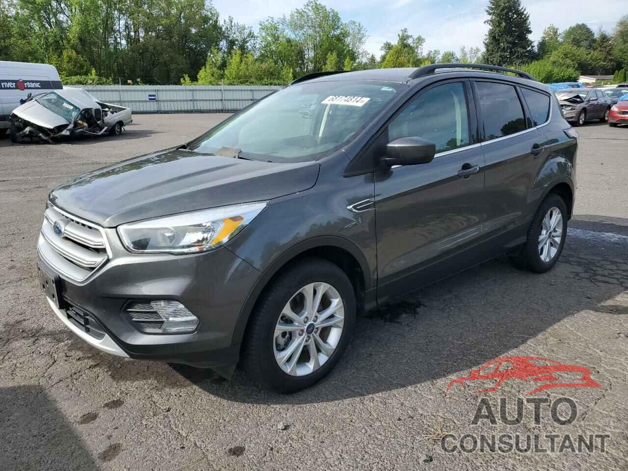 FORD ESCAPE 2017 - 1FMCU9G93HUB45429