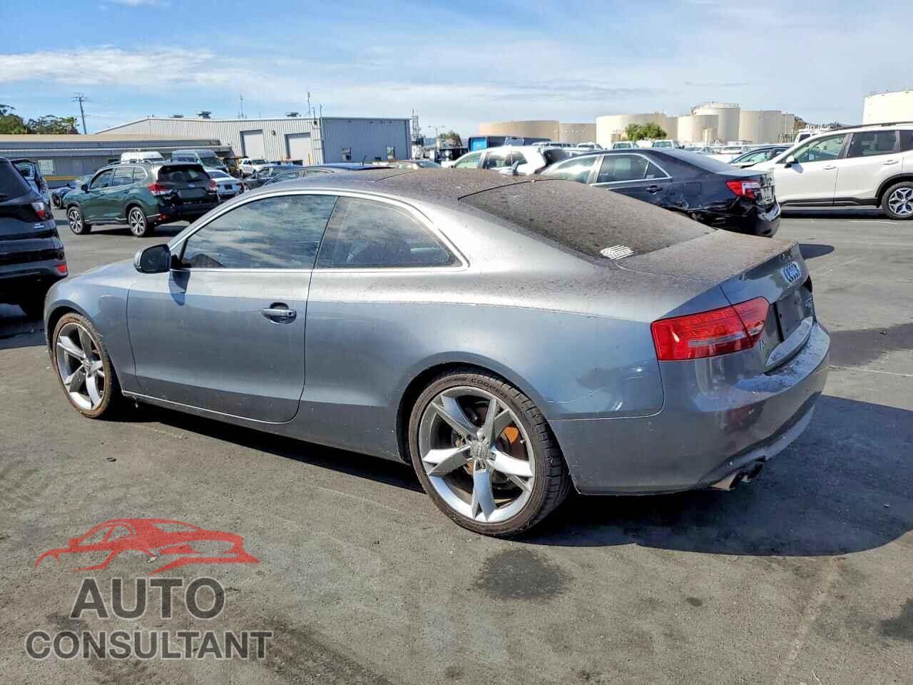 AUDI A5 2012 - WAULFAFR9CA005054
