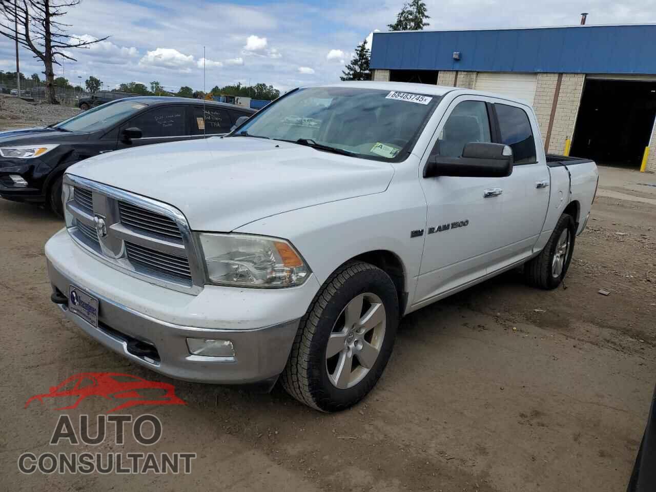 DODGE RAM 1500 2012 - 1C6RD7LT7CS123675