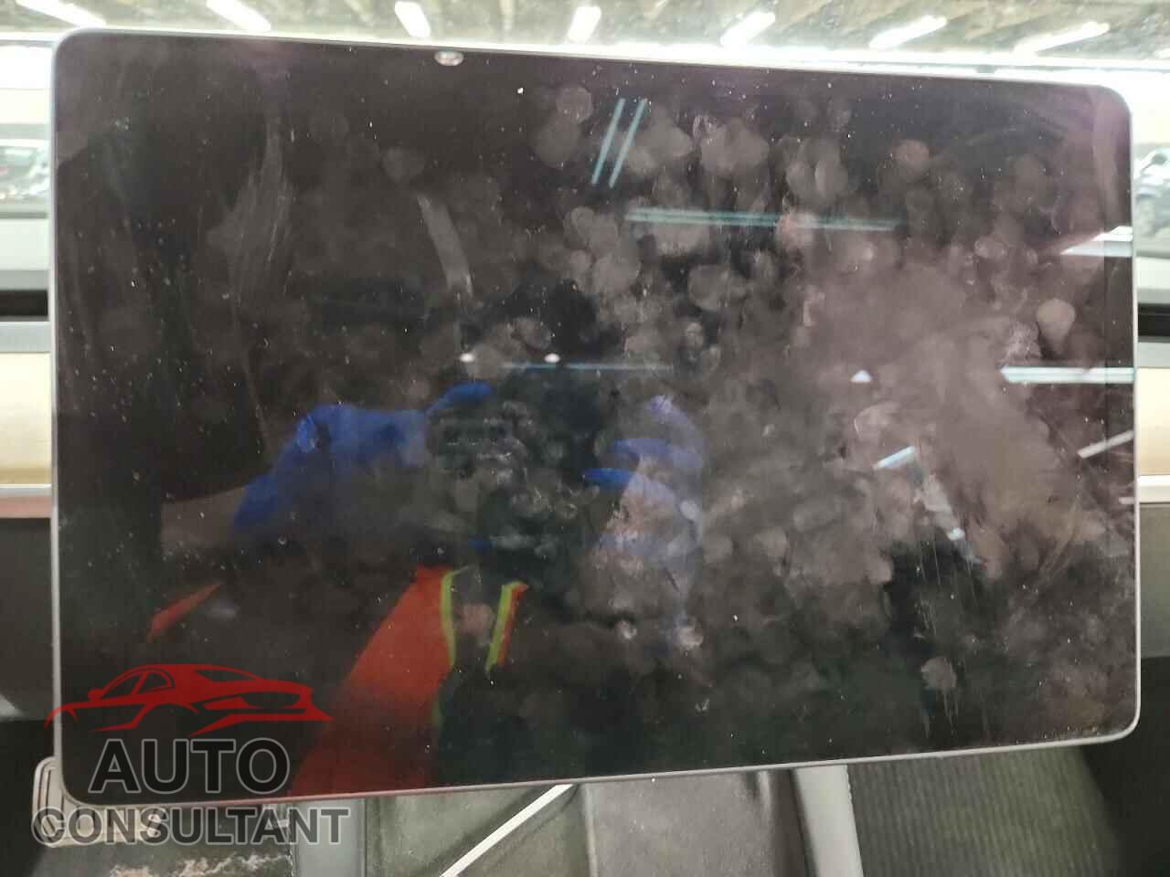 TESLA MODEL 3 2022 - 5YJ3E1EA6NF287875