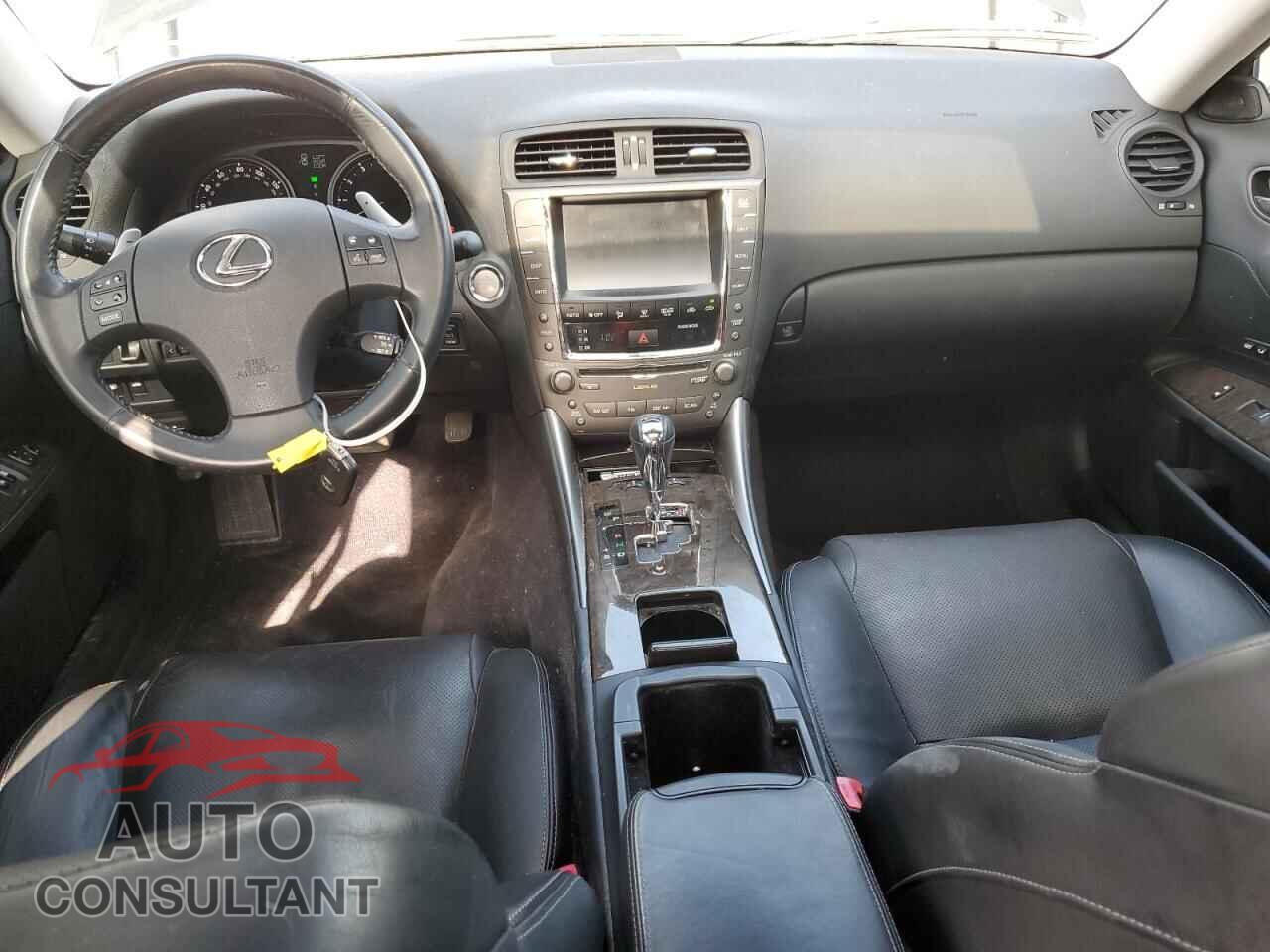 LEXUS IS 2009 - JTHCK262195031722