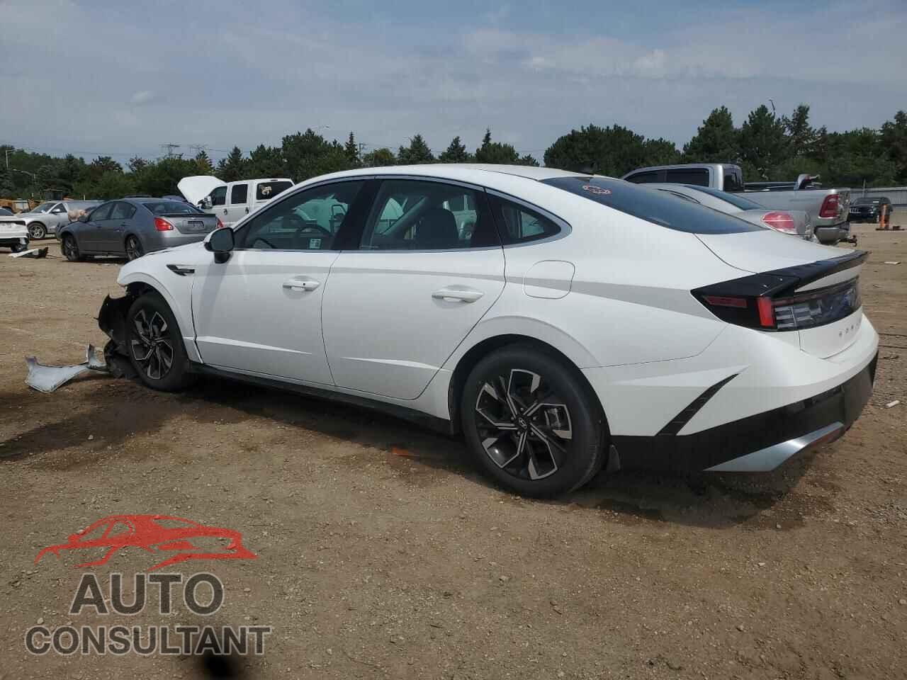 HYUNDAI SONATA 2024 - KMHL64JA3RA401720