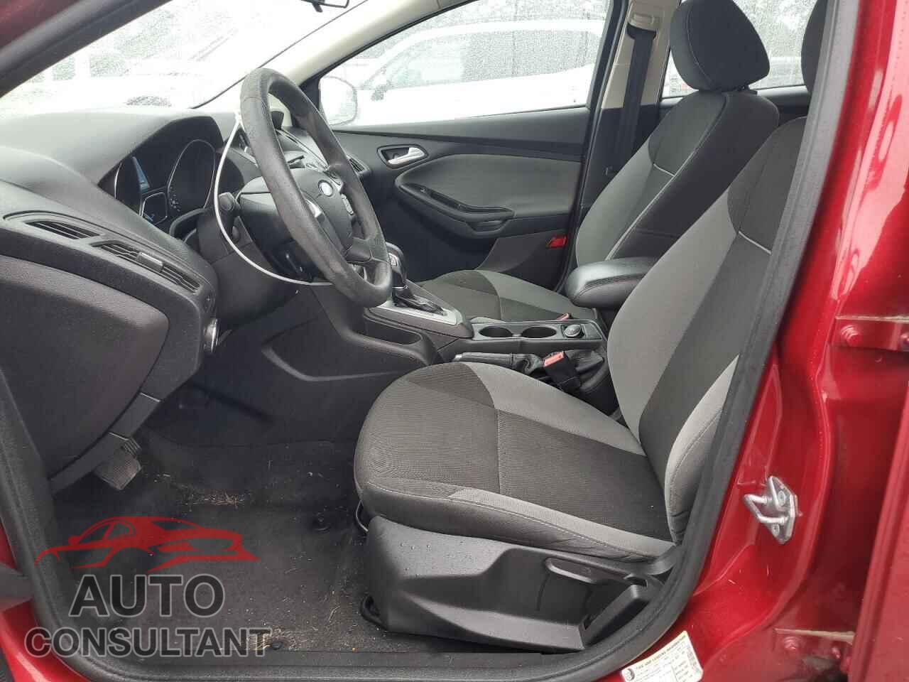 FORD FOCUS 2014 - 1FADP3F25EL387132
