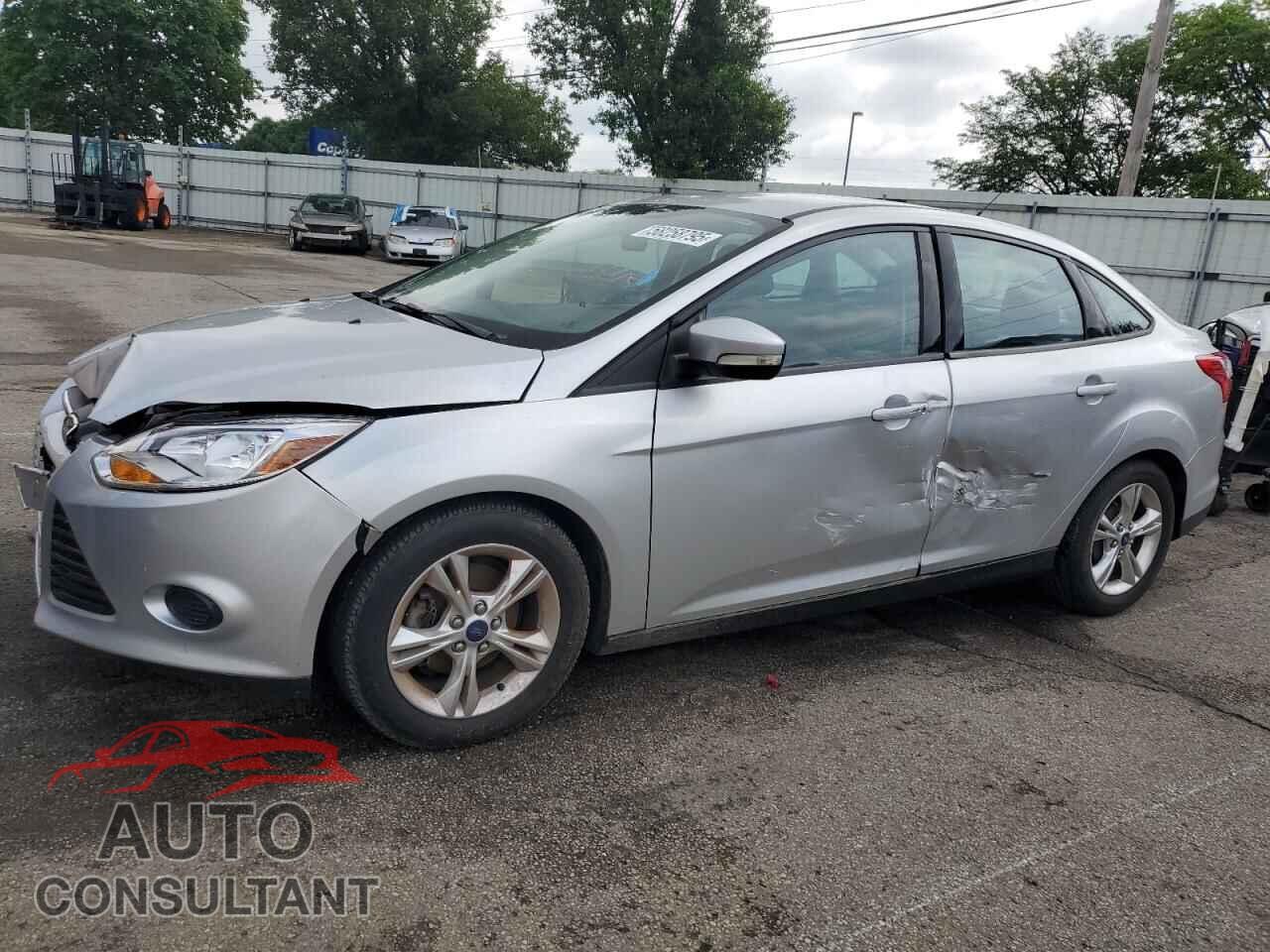 FORD FOCUS 2014 - 1FADP3F2XEL148336