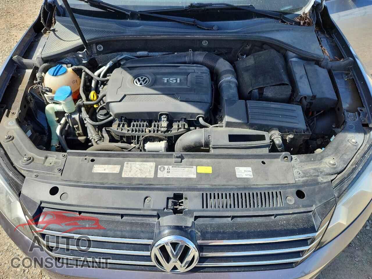 VOLKSWAGEN PASSAT 2014 - 1VWAT7A30EC063017
