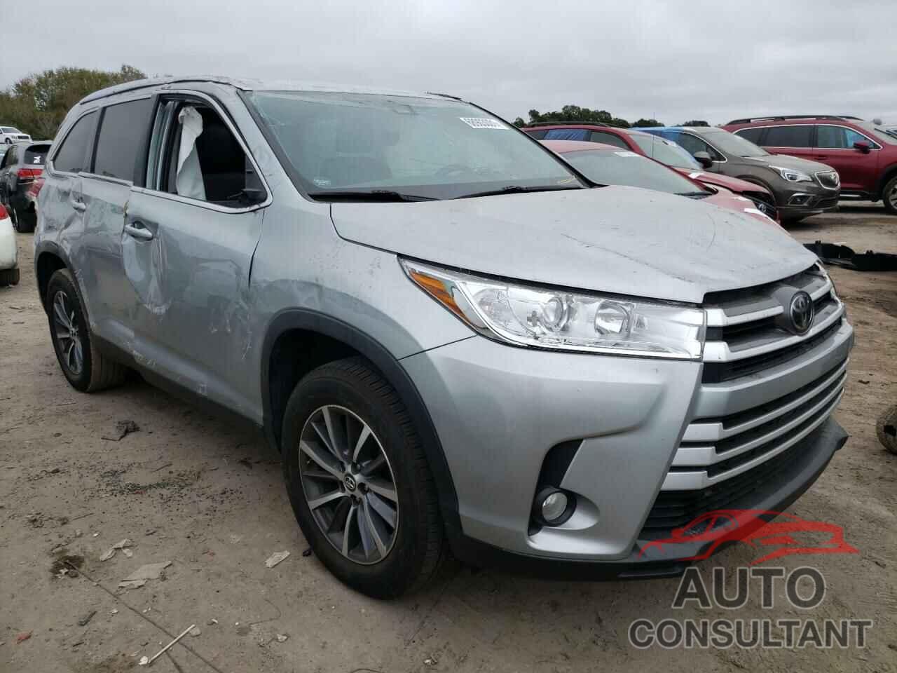 TOYOTA HIGHLANDER 2019 - 5TDKZRFHXKS559099