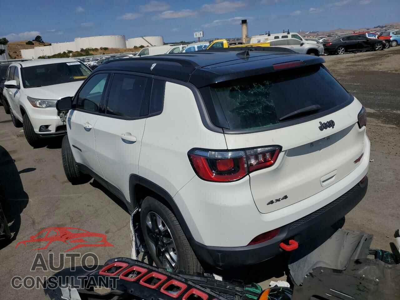 JEEP COMPASS 2017 - 3C4NJDDB8HT675132