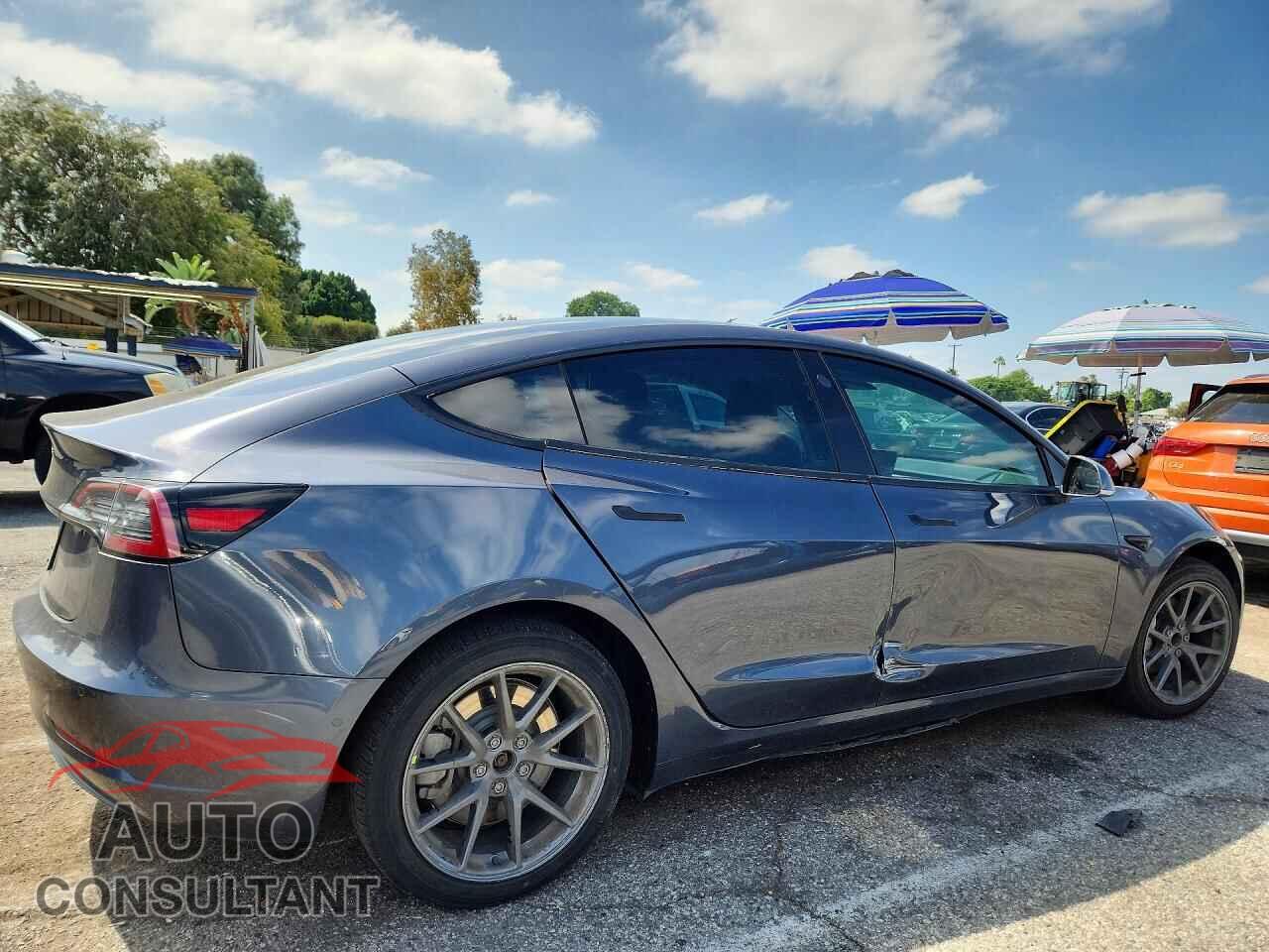 TESLA MODEL 3 2020 - 5YJ3E1EA8LF705107