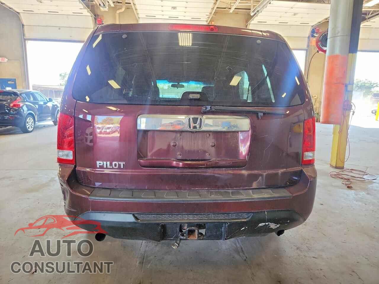HONDA PILOT 2014 - 5FNYF4H21EB044385