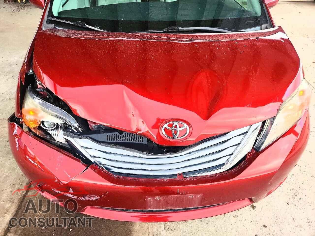 TOYOTA SIENNA 2012 - 5TDDK3DC5CS045759