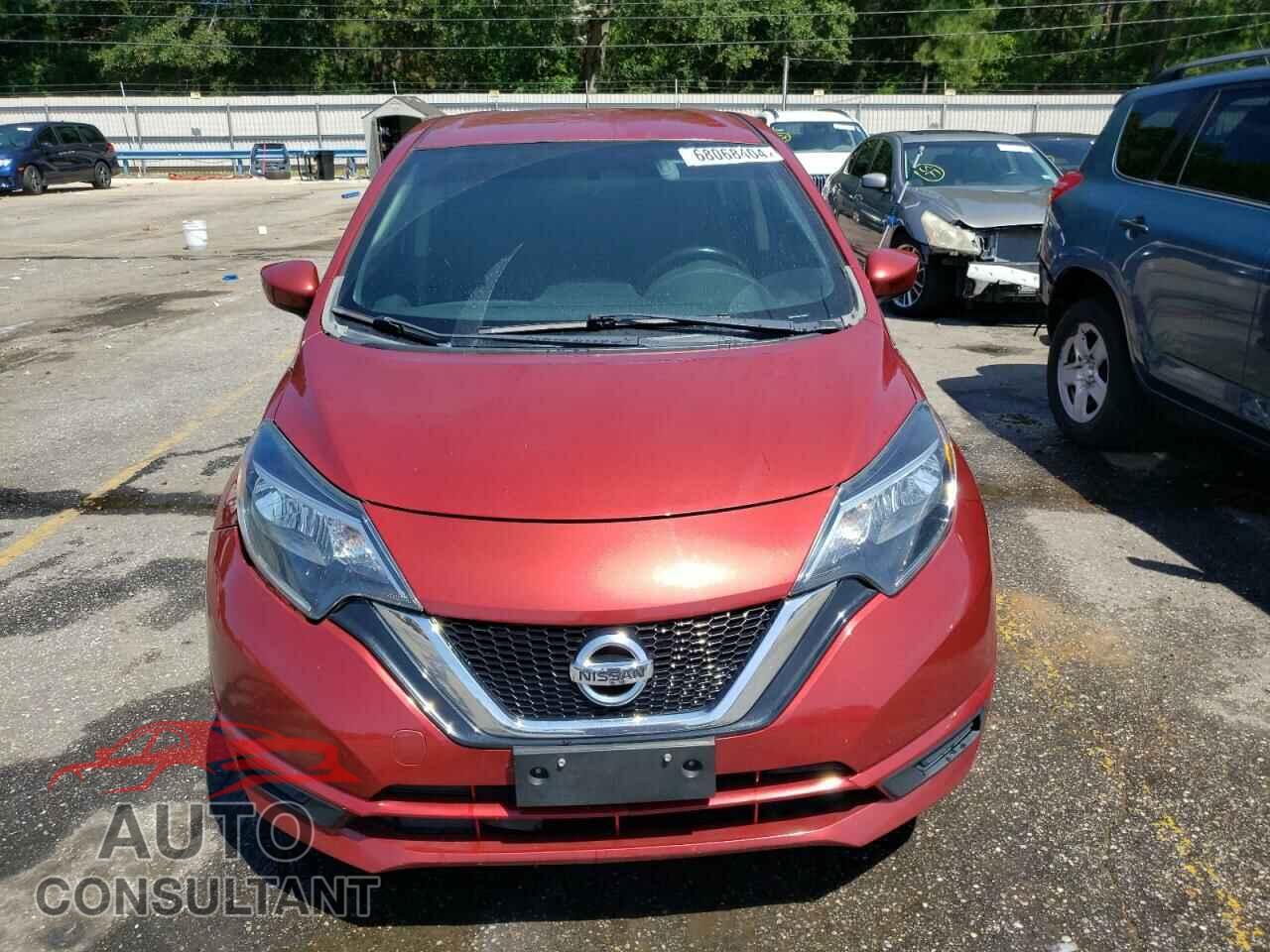 NISSAN VERSA 2018 - 3N1CE2CP4JL352203
