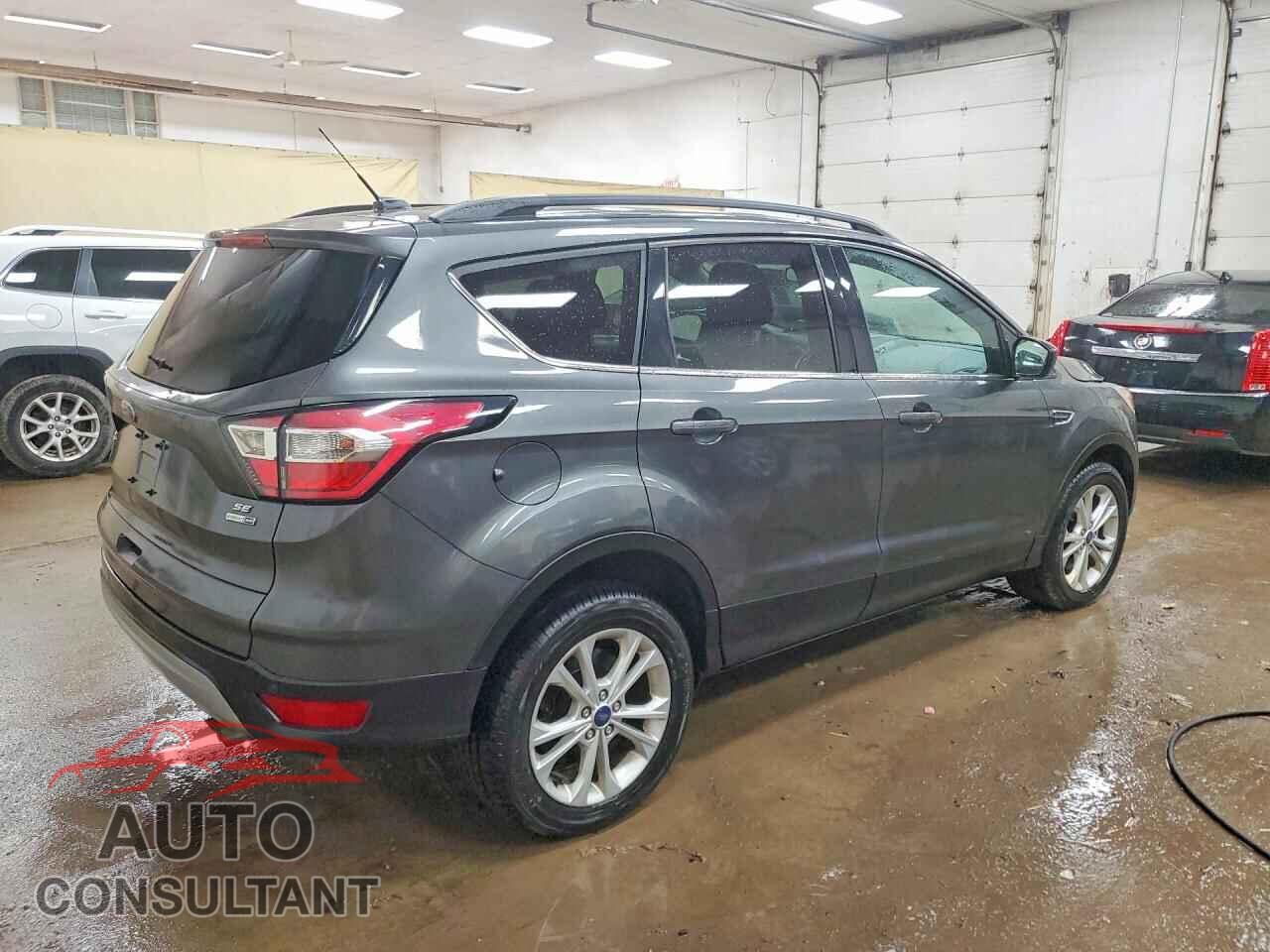 FORD ESCAPE 2017 - 1FMCU9GD1HUC09763