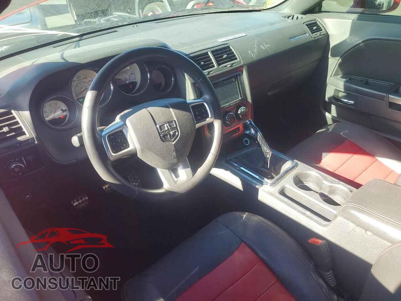 DODGE CHALLENGER 2014 - 2C3CDYBTXEH139339