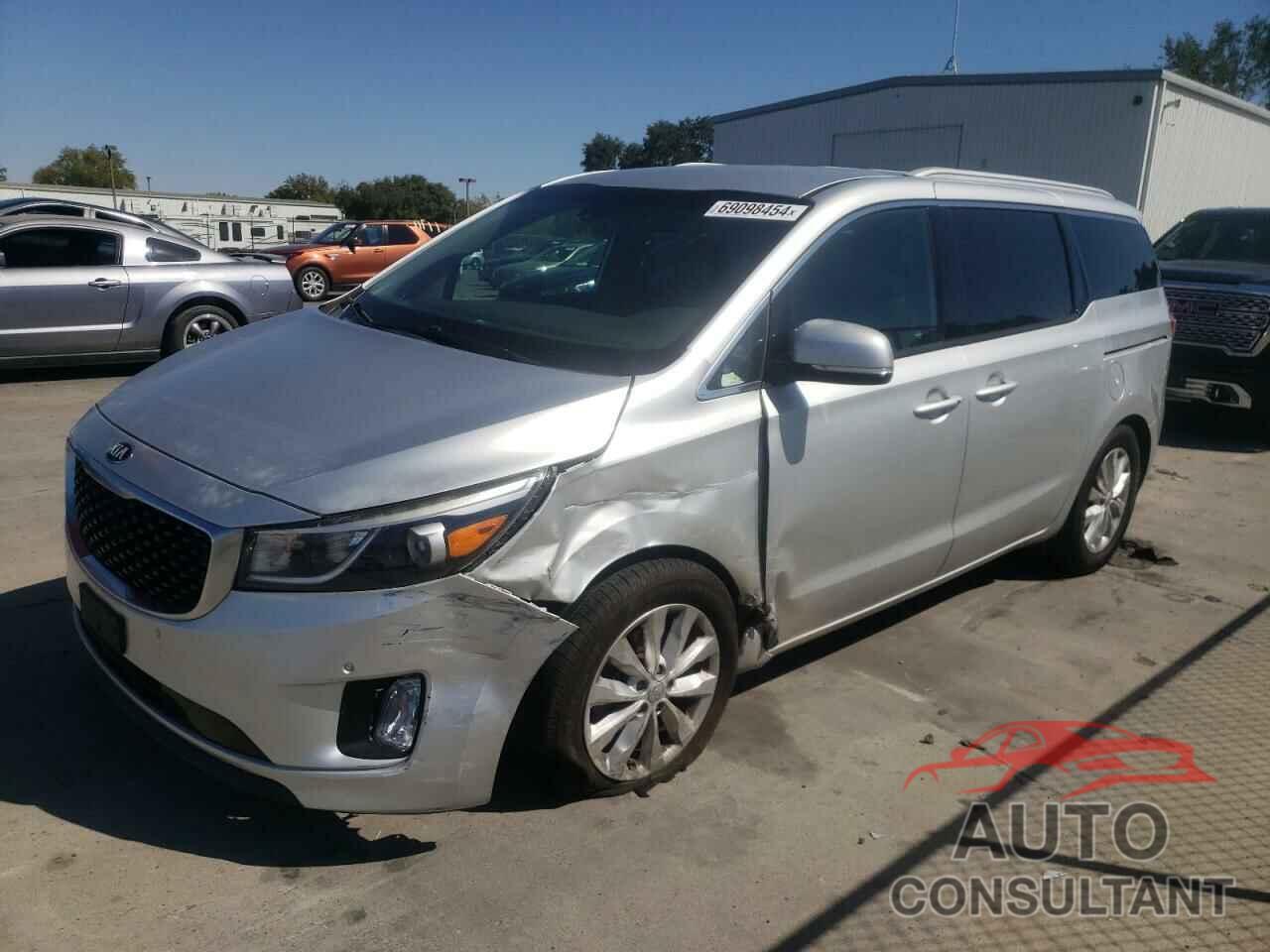 KIA All Models 2017 - KNDMC5C1XH6264152