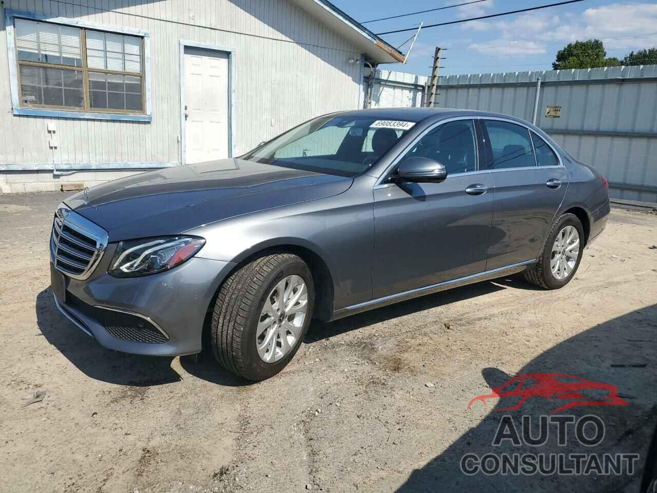 MERCEDES-BENZ E-CLASS 2018 - WDDZF4KBXJA300478