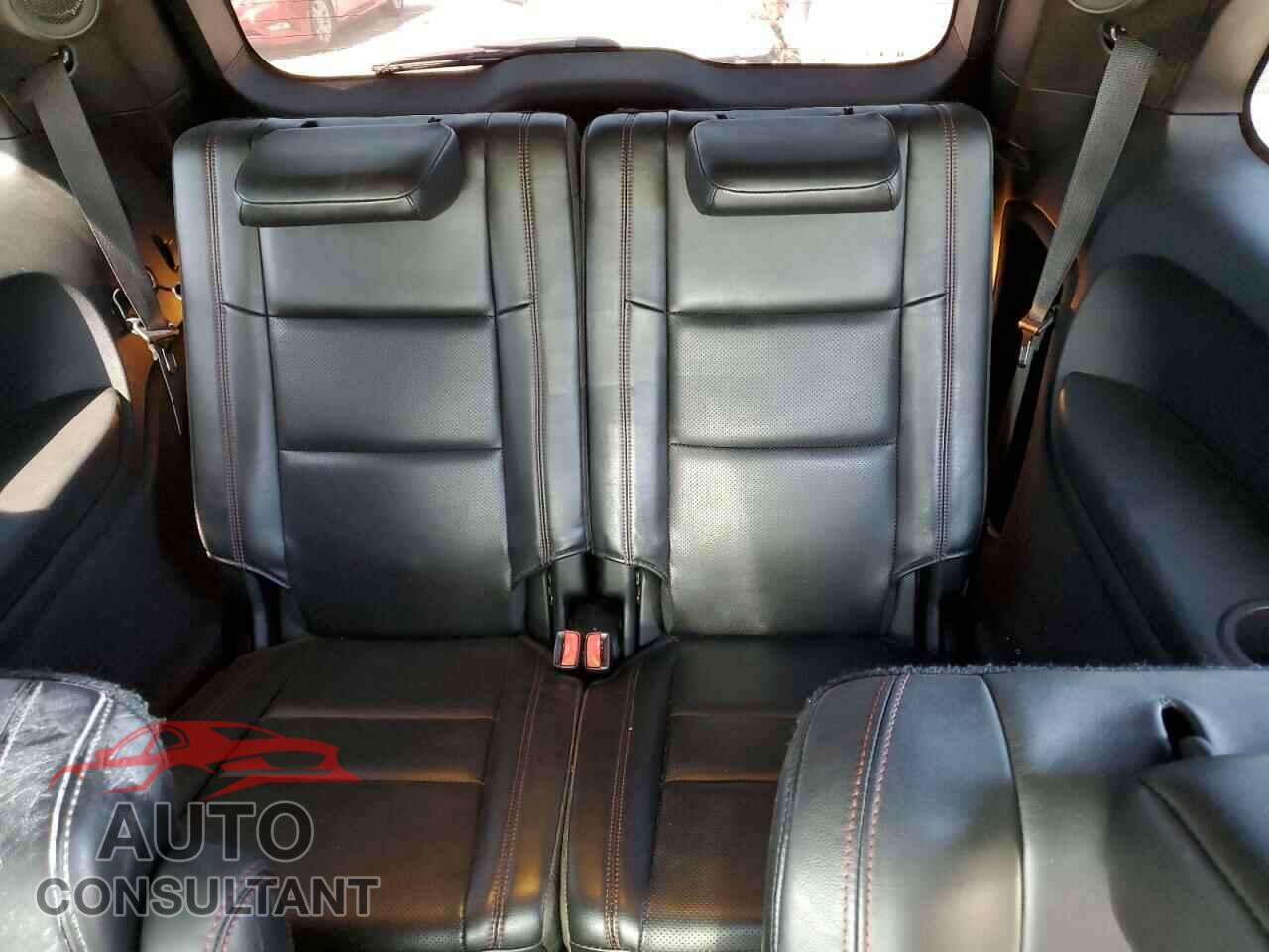 DODGE DURANGO 2018 - 1C4SDHCT7JC403104