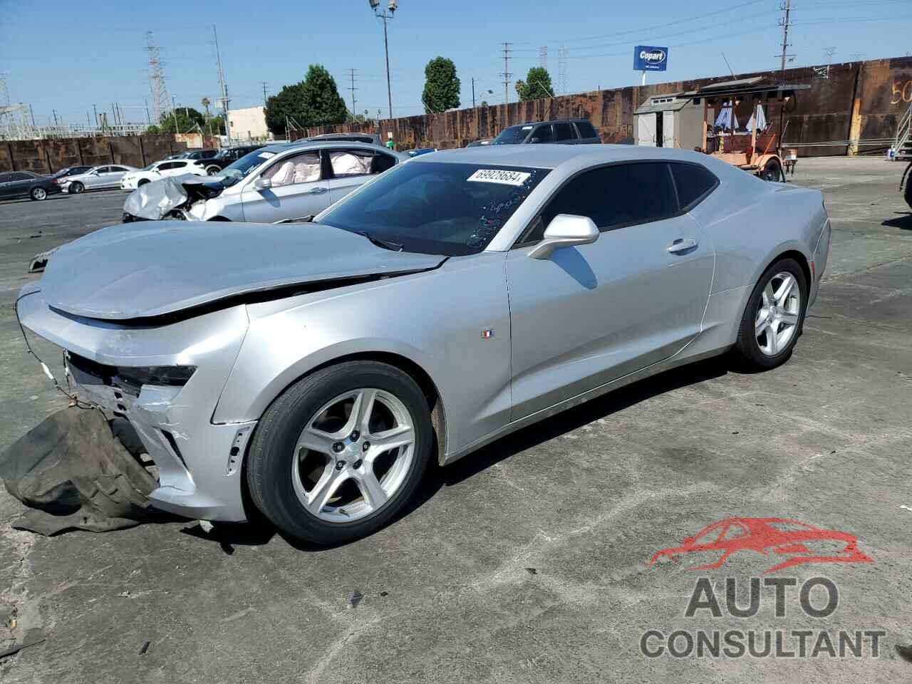 CHEVROLET CAMARO 2018 - 1G1FB1RX5J0147970