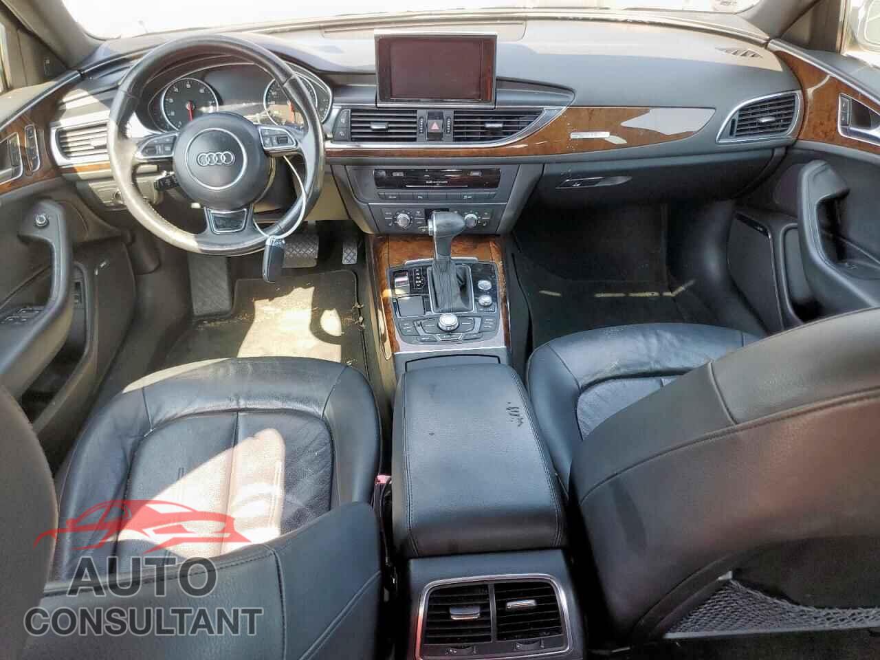 AUDI A6 2013 - WAUGGAFC1DN037324