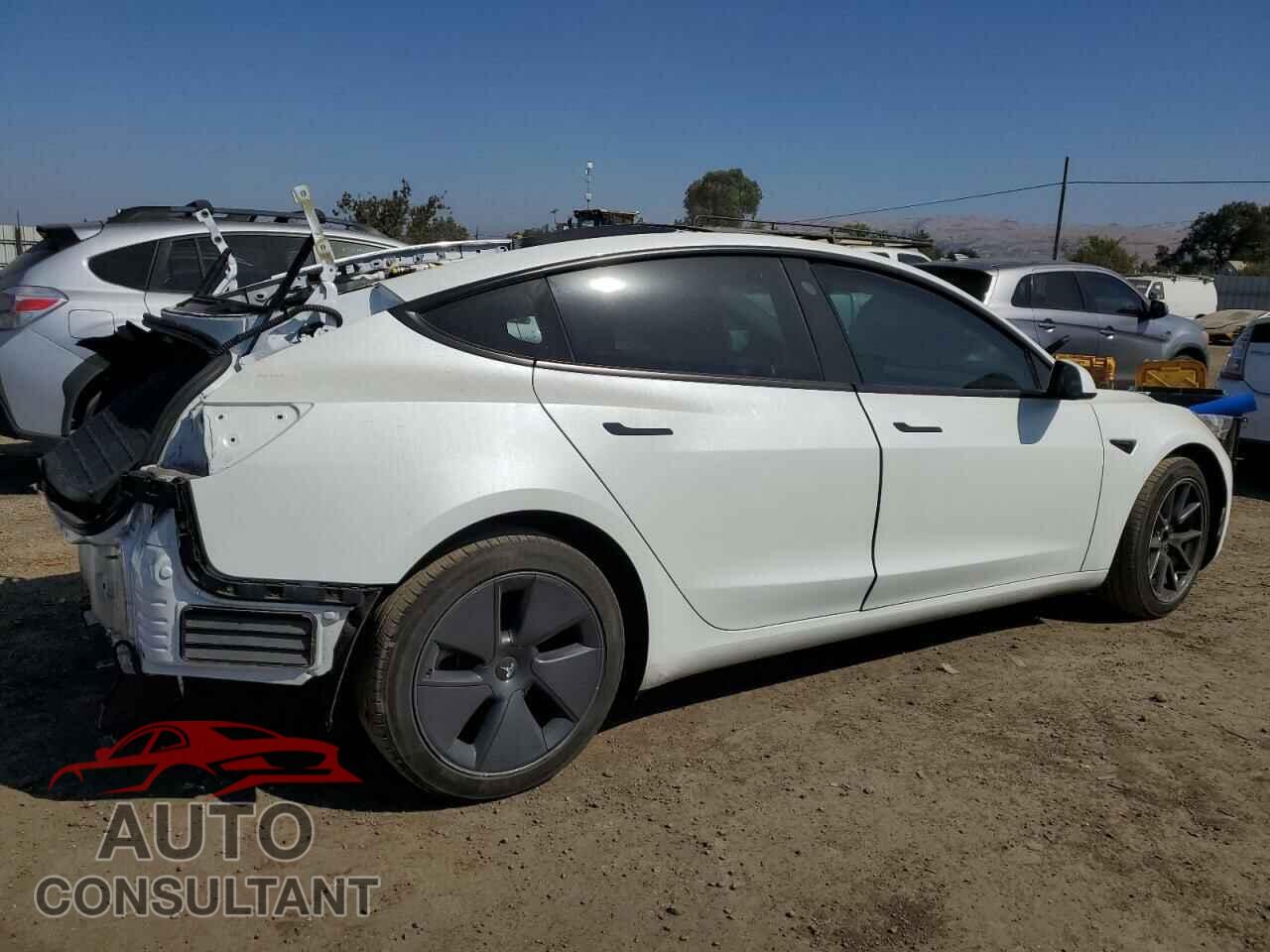 TESLA MODEL 3 2022 - 5YJ3E1EB5NF347704