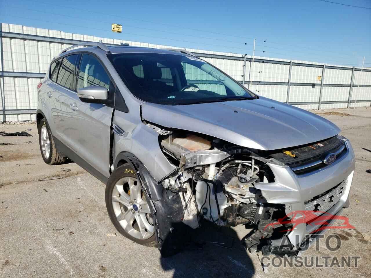 FORD ESCAPE 2016 - 1FMCU0J97GUA19948