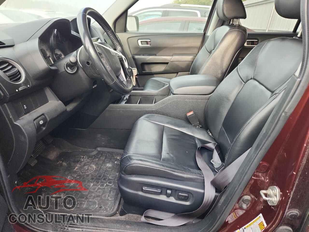 HONDA PILOT 2012 - 5FNYF4H54CB078103