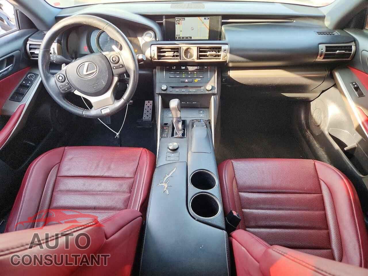 LEXUS IS 2015 - JTHBF1D21F5080640