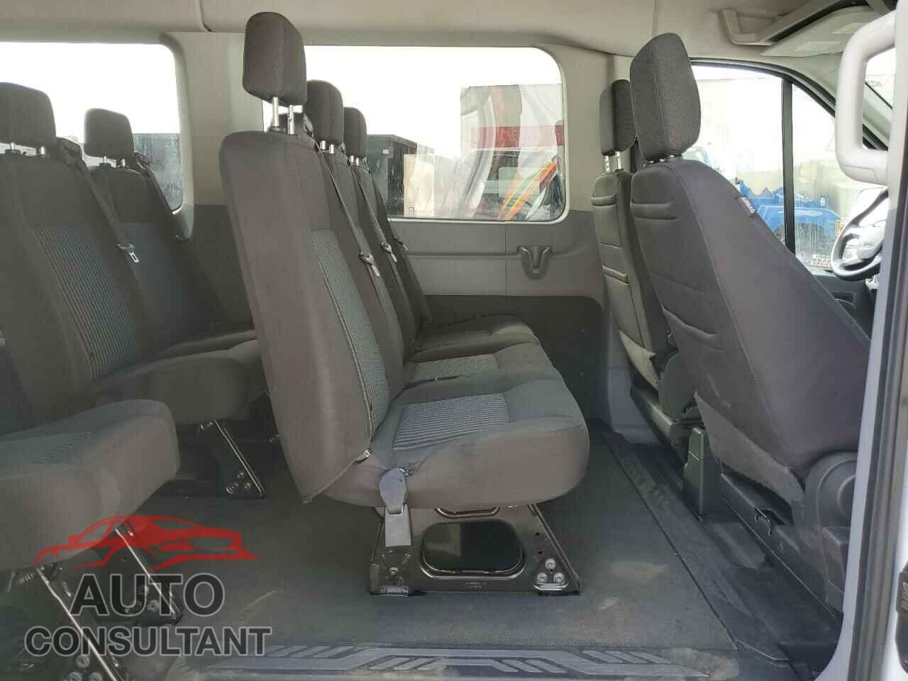 FORD TRANSIT 2019 - 1FBVU4XM2KKB27256