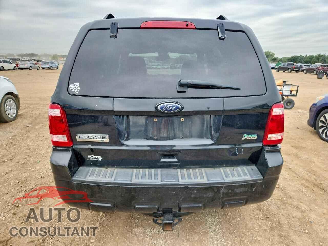 FORD ESCAPE 2010 - 1FMCU9DG5AKD07355