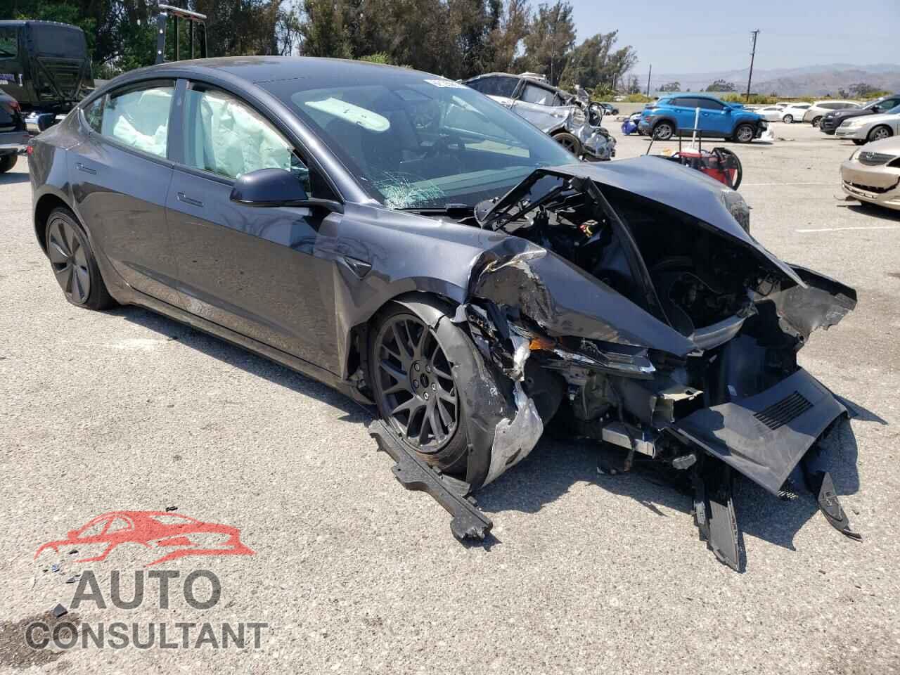 TESLA MODEL 3 2024 - 5YJ3E1EAXRF765401