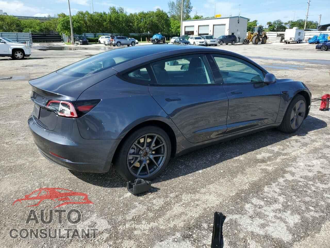 TESLA MODEL 3 2023 - 5YJ3E1EA9PF558821