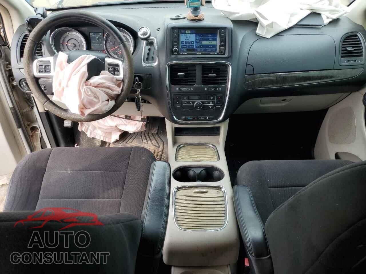 DODGE CARAVAN 2011 - 2D4RN5DG3BR689816