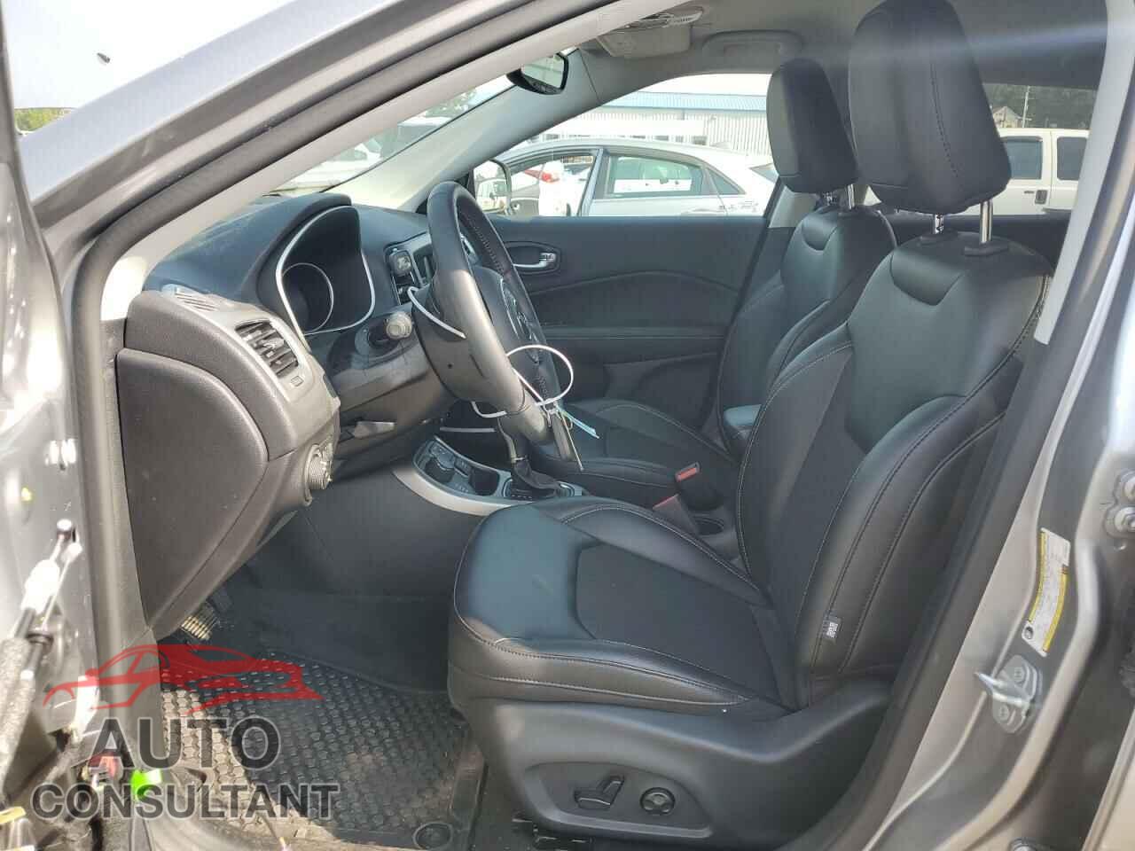 JEEP COMPASS 2019 - 3C4NJDBB4KT735014