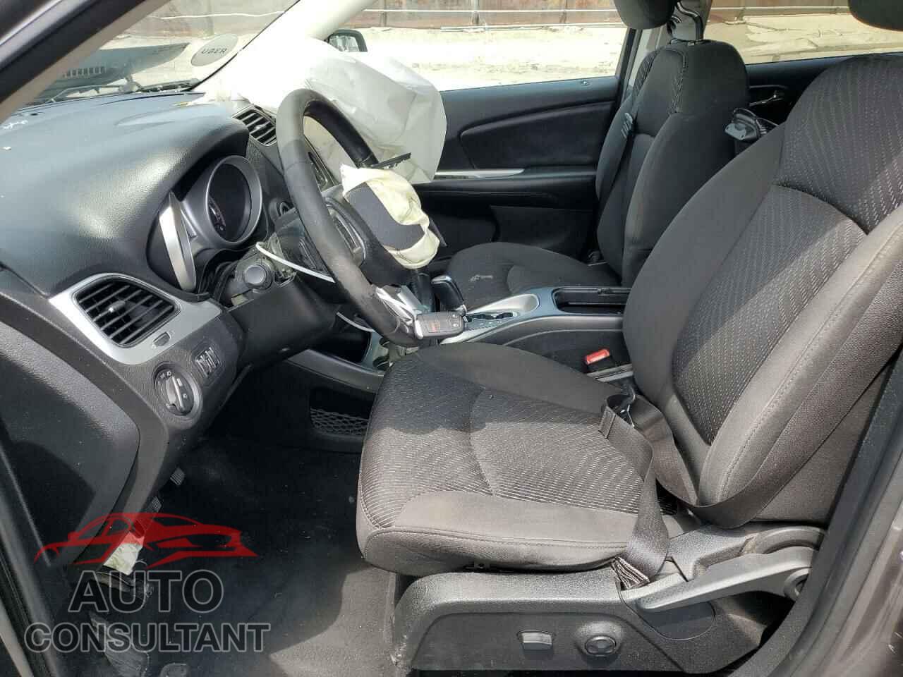 DODGE JOURNEY 2012 - 3C4PDCBG6CT207952