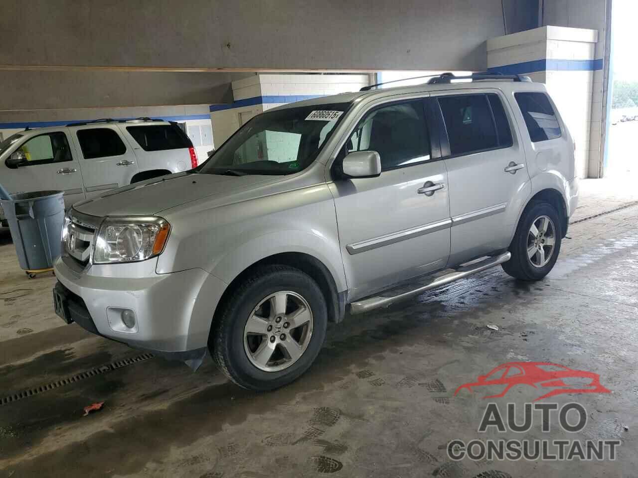 HONDA PILOT 2010 - 5FNYF4H42AB024321