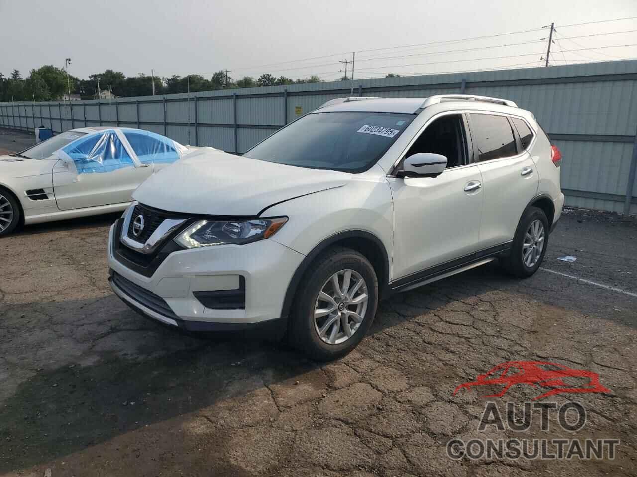 NISSAN ROGUE 2017 - KNMAT2MV0HP512535