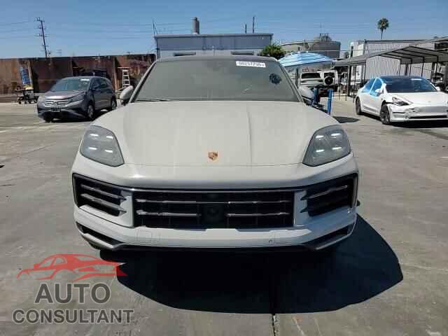 PORSCHE CAYENNE 2024 - WP1BA2AY7RDA52218