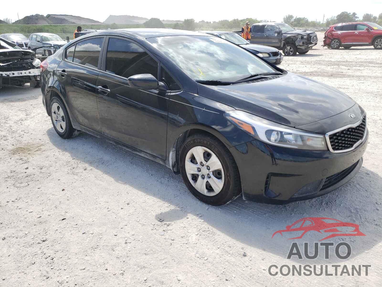 KIA FORTE 2018 - 3KPFK4A76JE212031